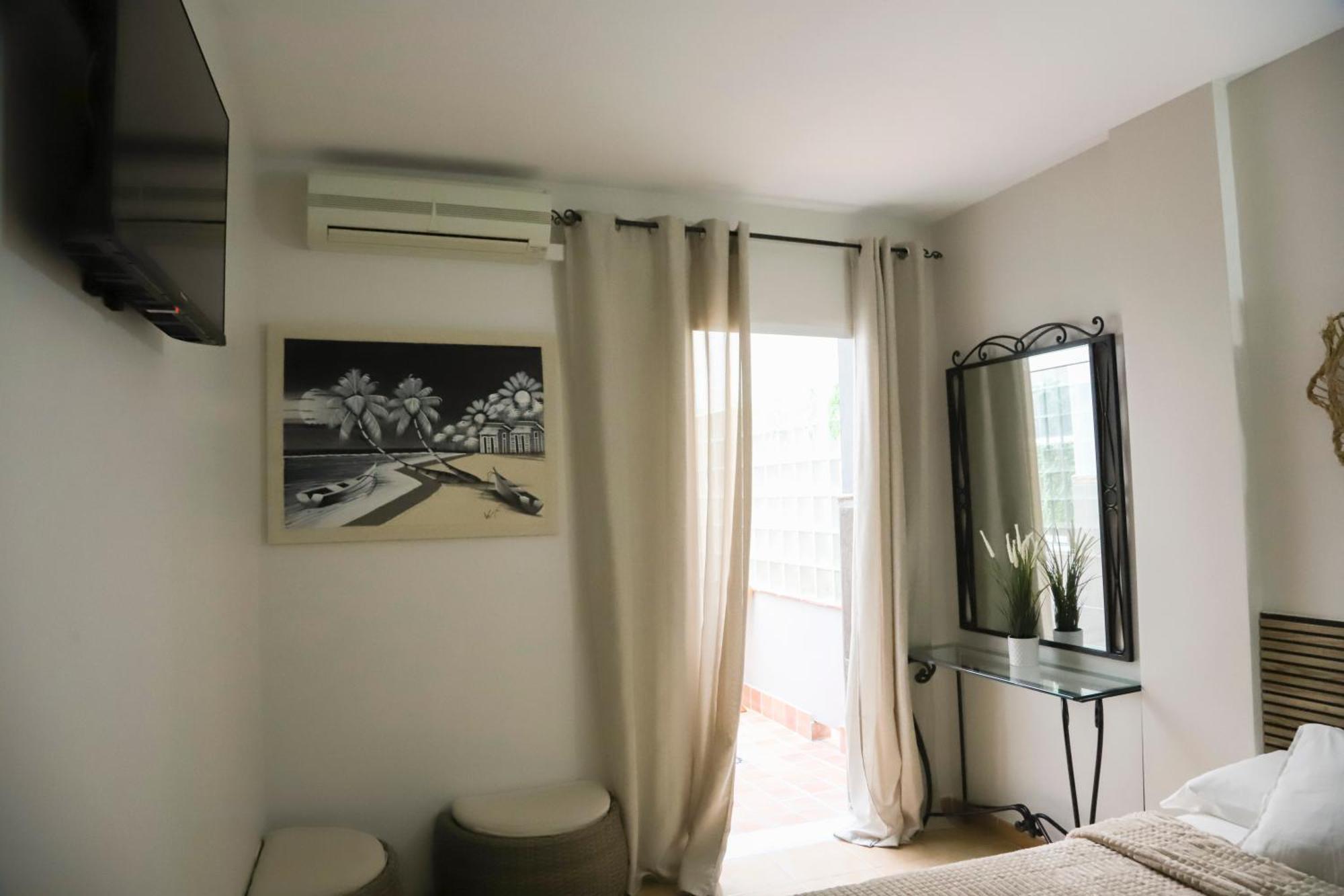 Cuevas Guest house 2*